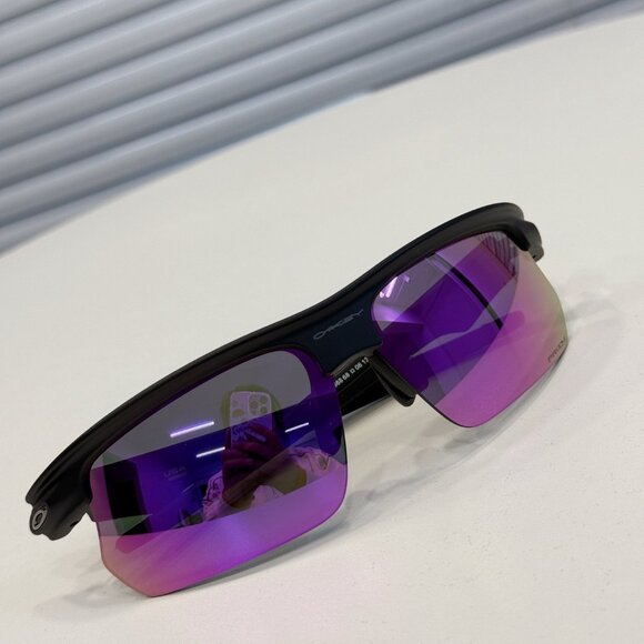 Oakley sunglasses